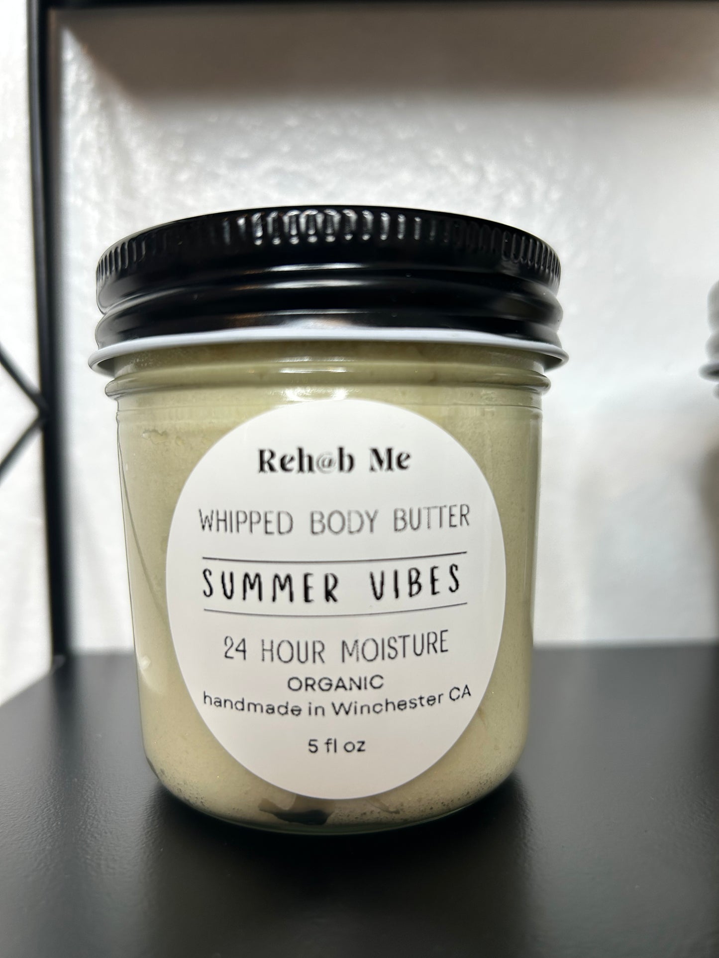 BODY BUTTER  ULTIMATE 24  HOUR HYDRATION